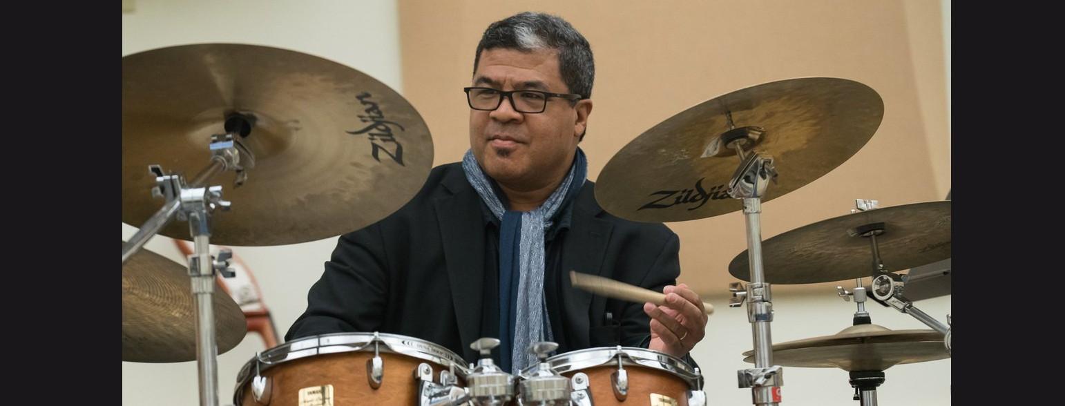 https://andysjazzclub.com/wp-content/uploads/2021/06/Ernie-Adams.jpg
