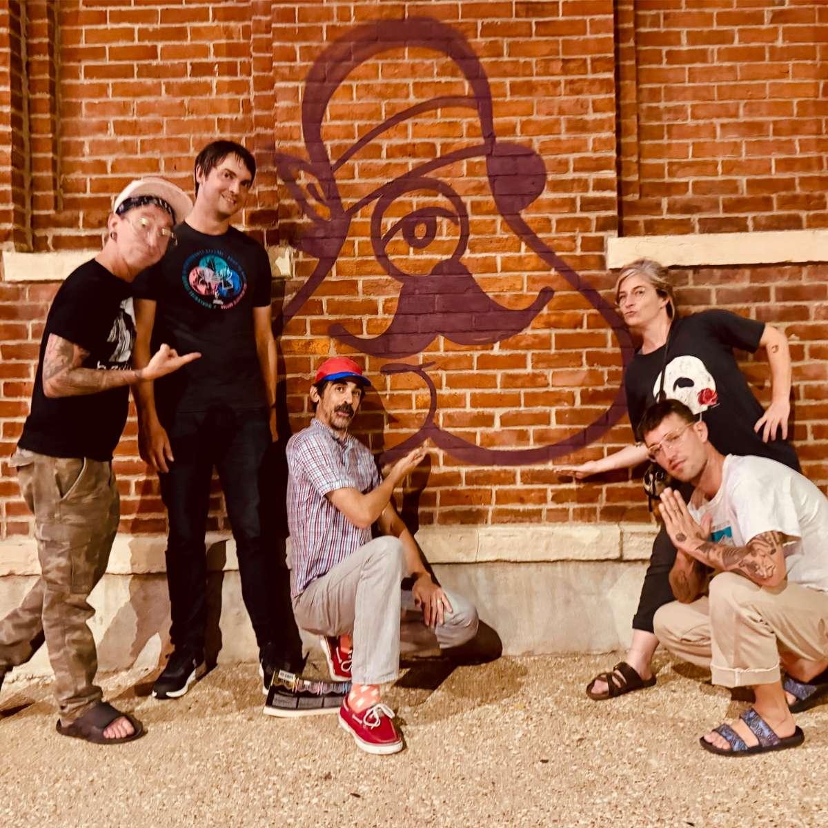 https://colesbarchicago.com/wp-content/uploads/2025/08/etix-Dreamgoats_680111755015784.jfif