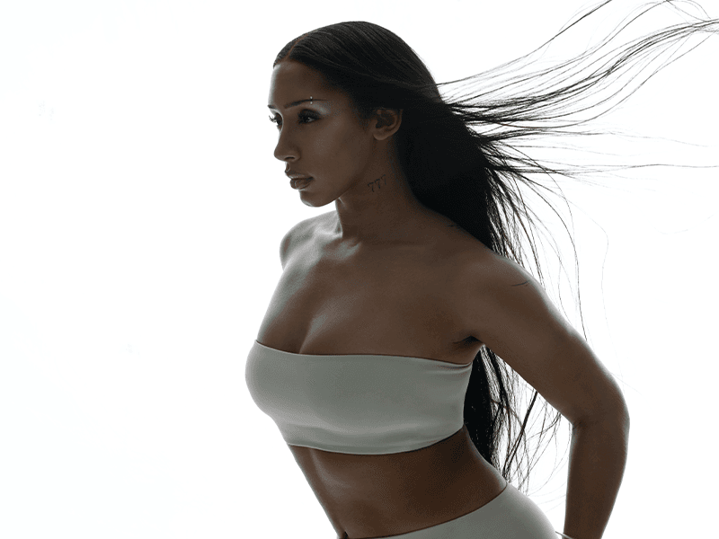 https://d1ct6yhiw4gple.cloudfront.net/wp-content/uploads/2025/05/08-05-2025-naomi-sharon.png